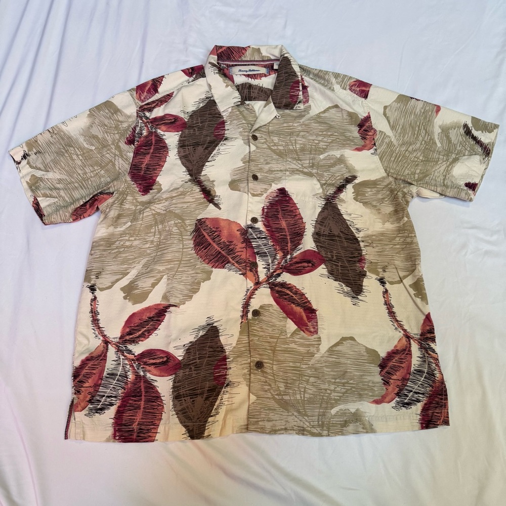 Tommy Bahama 100% Silk Hawaiian Shirt XL Abstract Leaf Camp